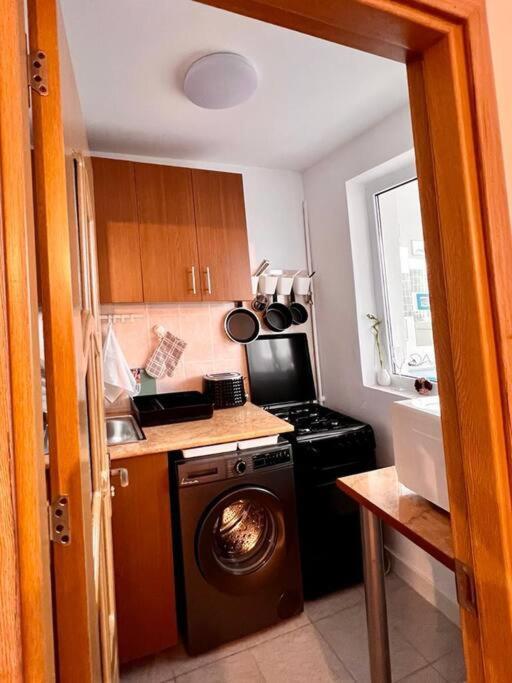 City View Studio In The Heart Of Bucharest Lejlighed Eksteriør billede